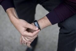 Garmin Vvosmart HR Activity Tracker 31 Garmin Vvosmart HR Activity Tracker -Garmins Store 10c272d06794d3e5785d5e7c5356e9ff 5d0a753f67897 600x400 1