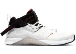 Nike Metcon Flyknit 3 Shoes 10 Nike Metcon Flyknit 3 Shoes -Garmins Store 33ceb07bf4eeb3da587e268d663aba1a 5d0a7514a782d 600x429 1